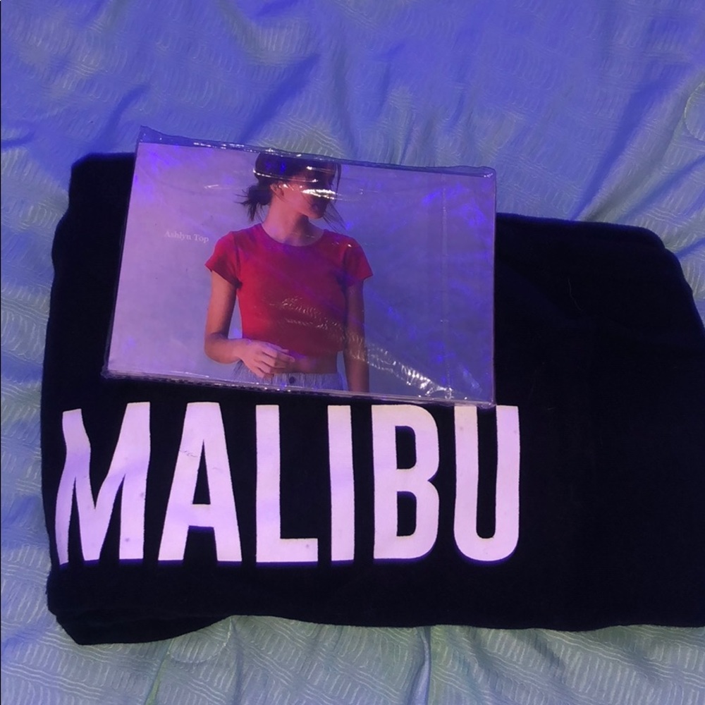 malibu sweatpants with brand melville photo cards
